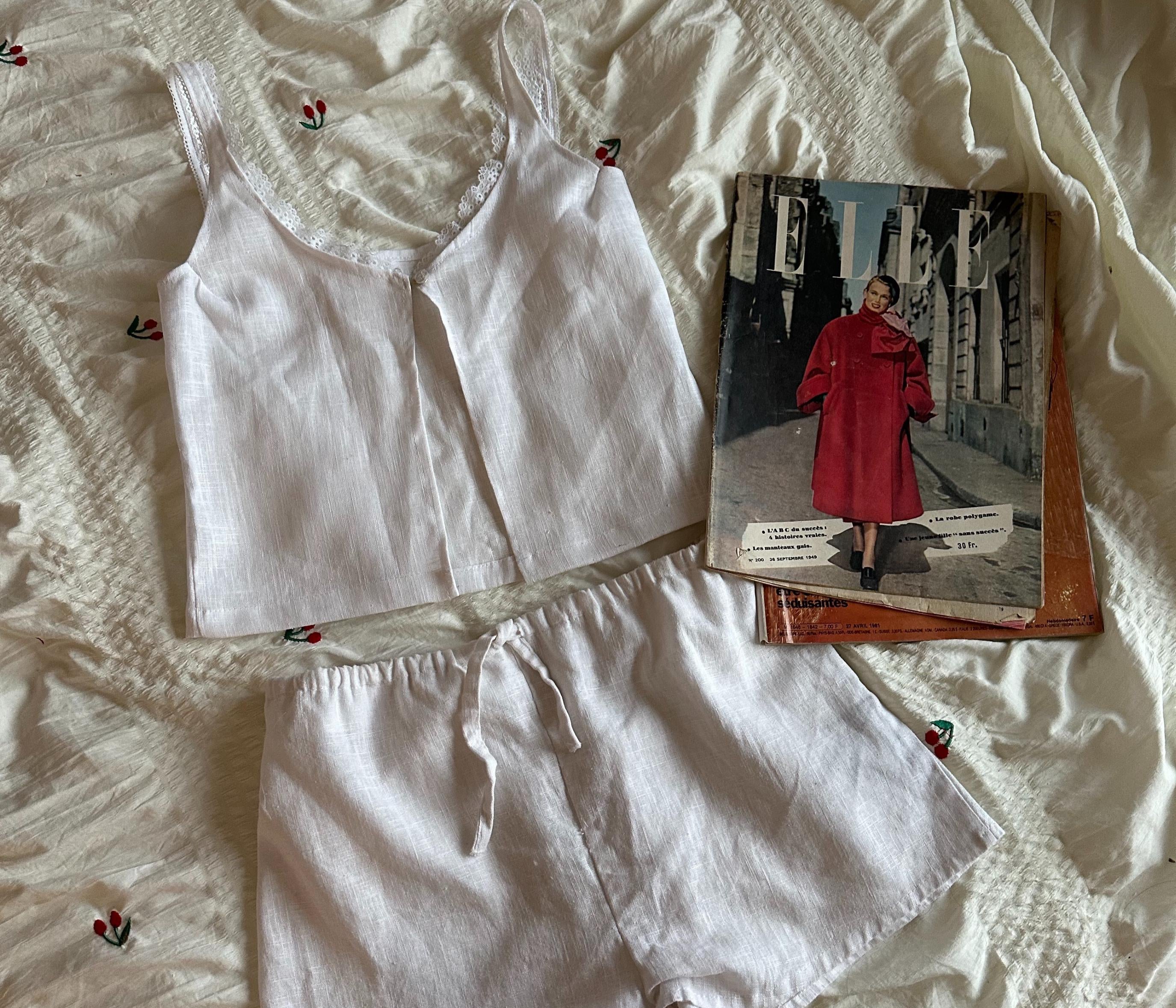 Linen Shorts Sewing Pattern: Beginner-Friendly (Digital PDF Download, XS-XXL)